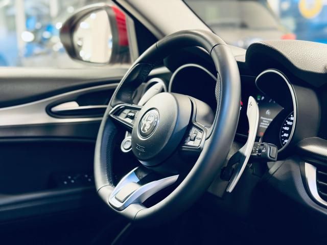 Alfa Romeo Stelvio 2021