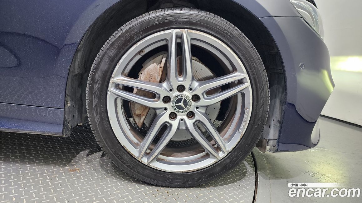 Mercedes-Benz E-Class 2017