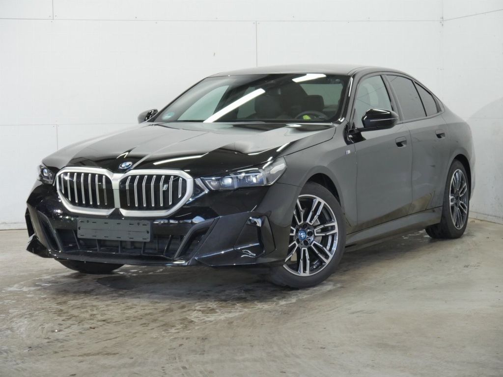 BMW i5 2025