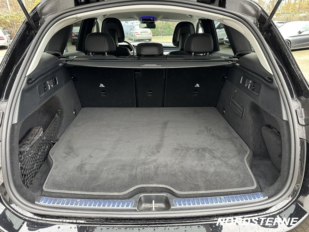 Mercedes-Benz GLC 300 2024