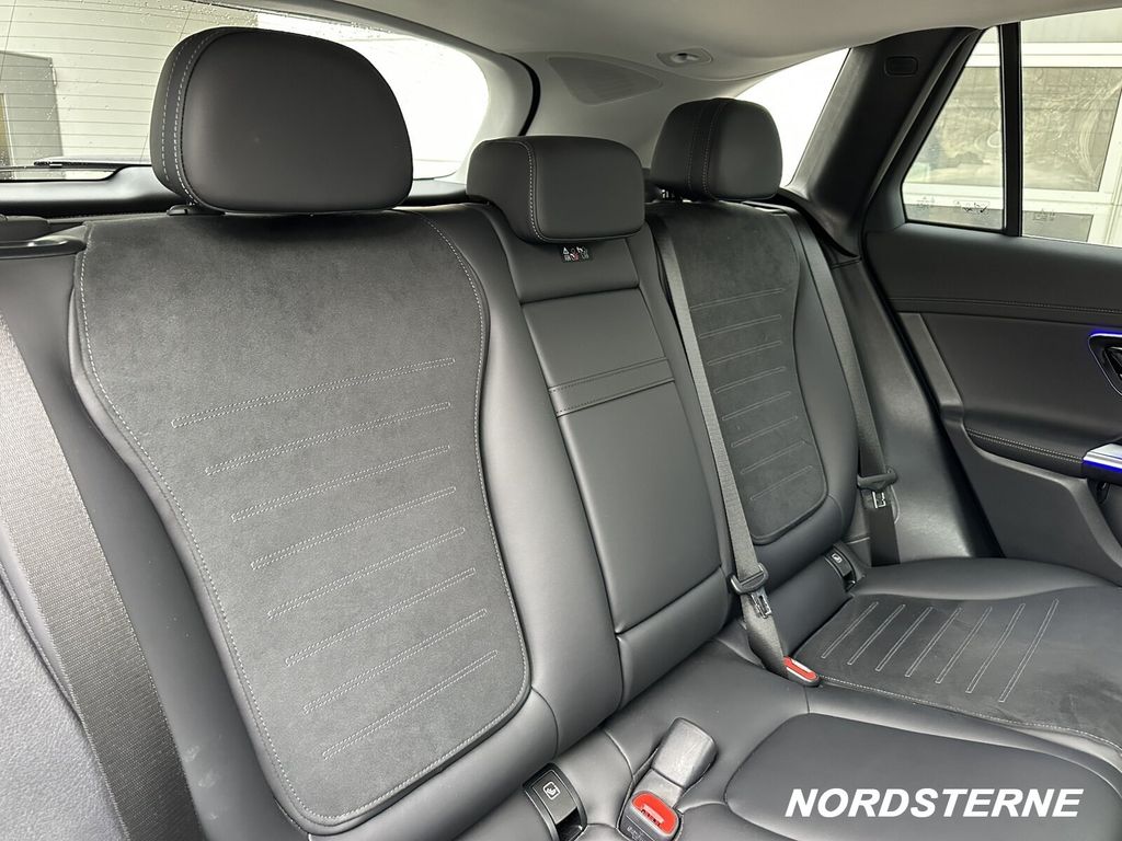 Mercedes-Benz GLC 300 2024