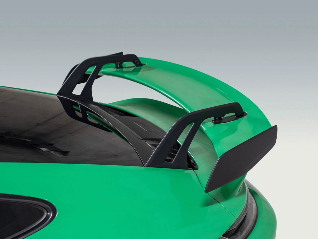 Porsche 992 2023