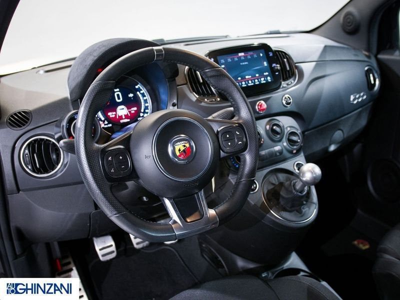 Abarth 595 2024