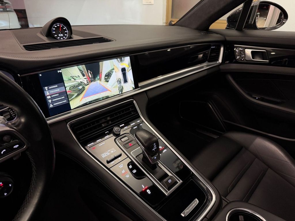 Porsche Panamera 2018