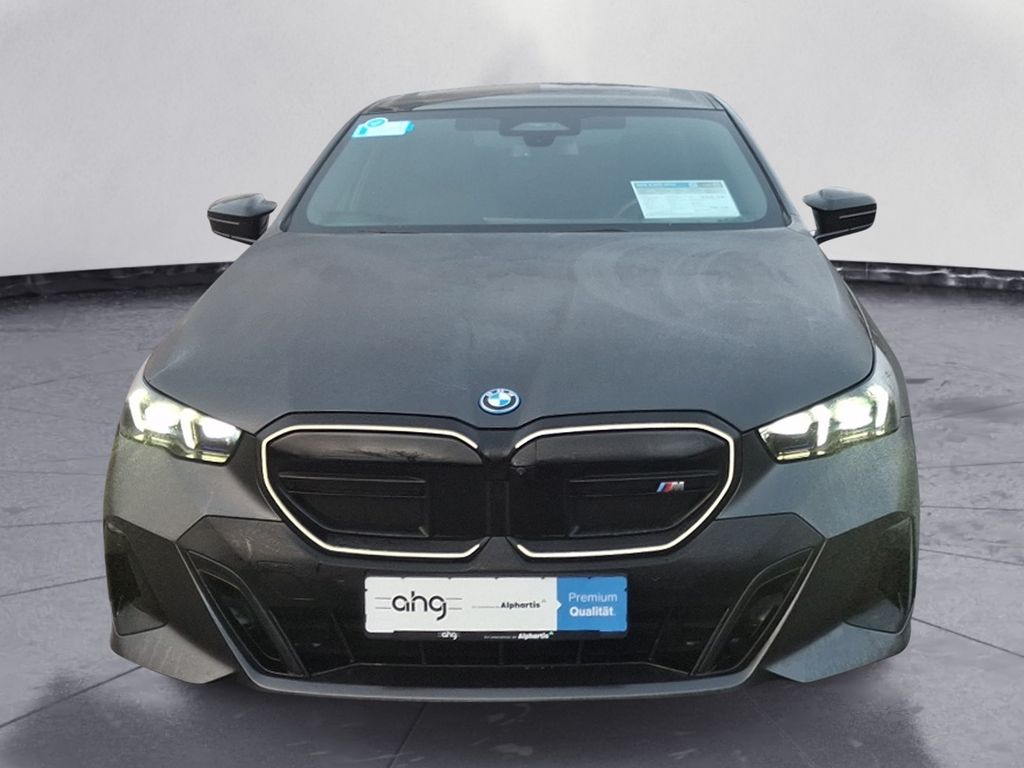 BMW i5 2024