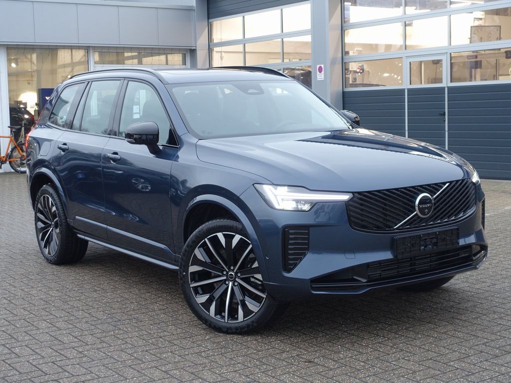 Volvo XC90 2025