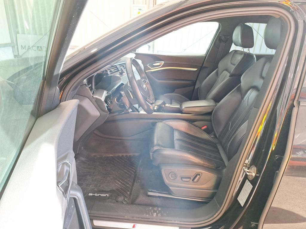 Audi e-tron 2021