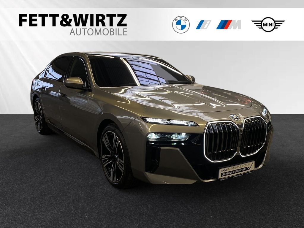 BMW 750 2024