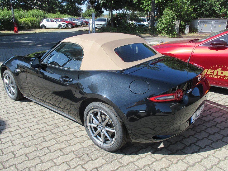 Mazda MX-5 2025