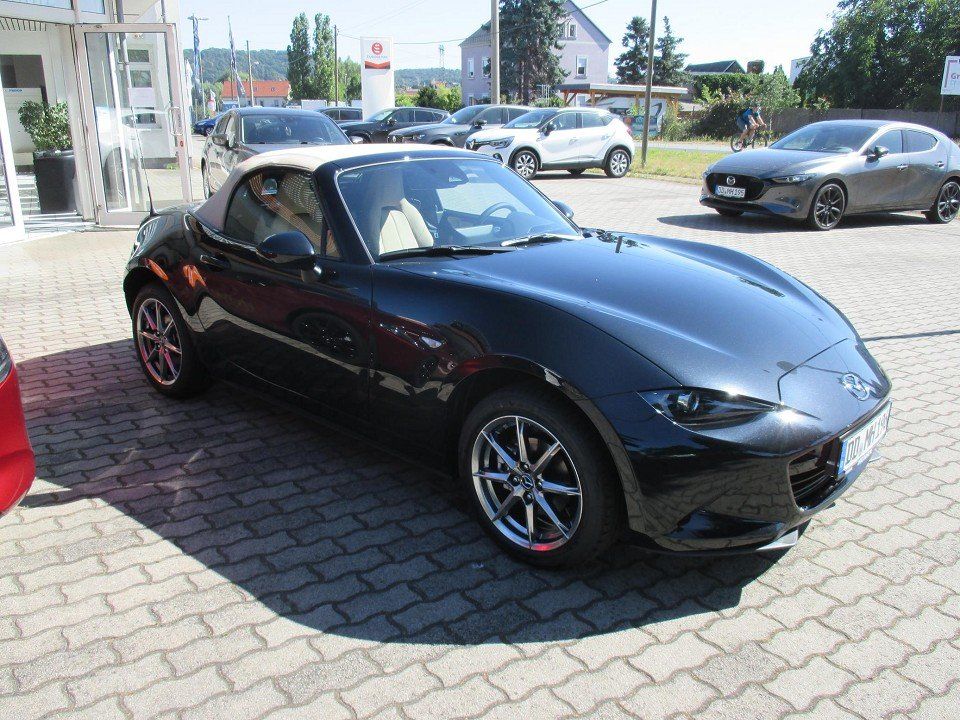 Mazda MX-5 2025