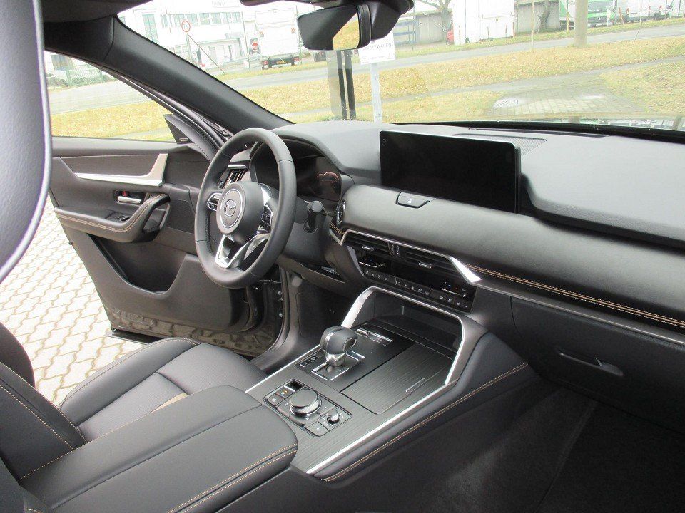 Mazda CX-60 2025