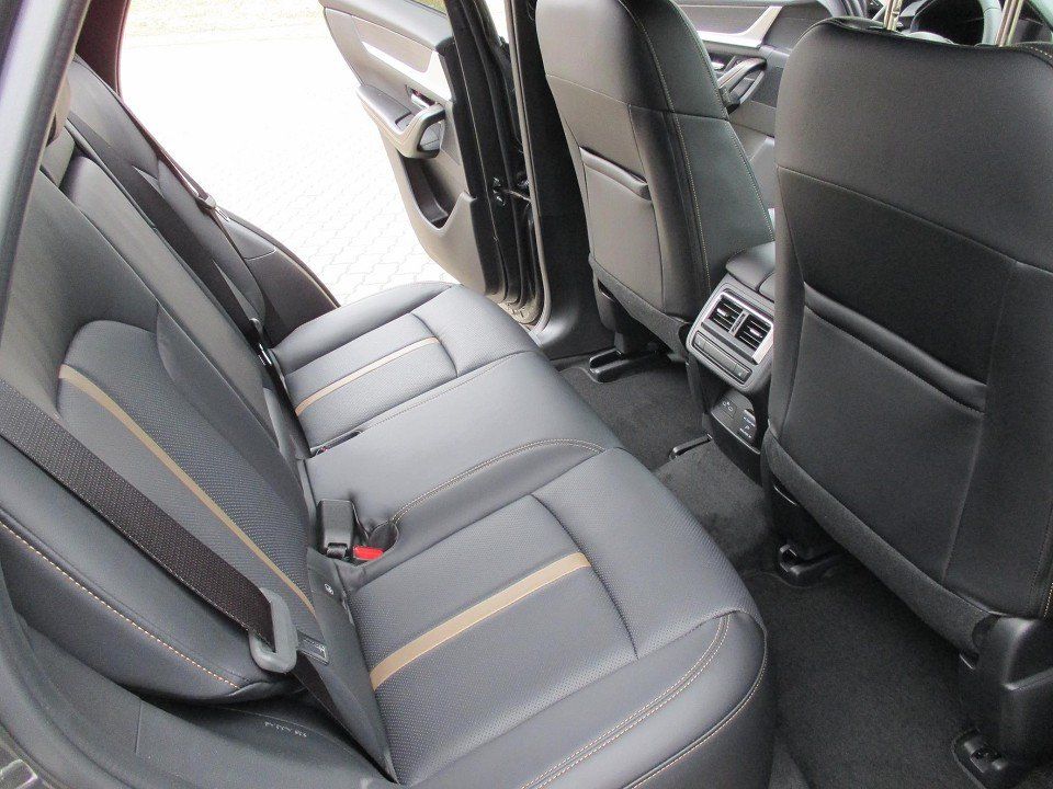 Mazda CX-60 2025