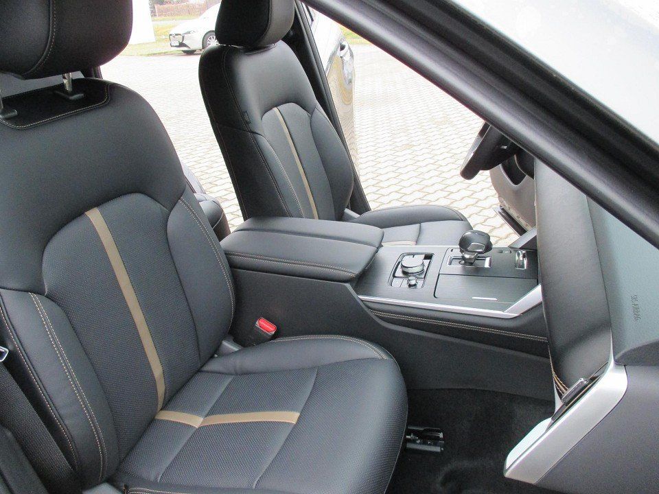 Mazda CX-60 2025