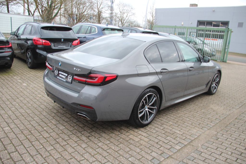 BMW 540 2021