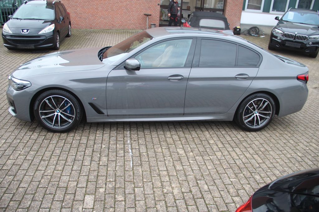 BMW 540 2021