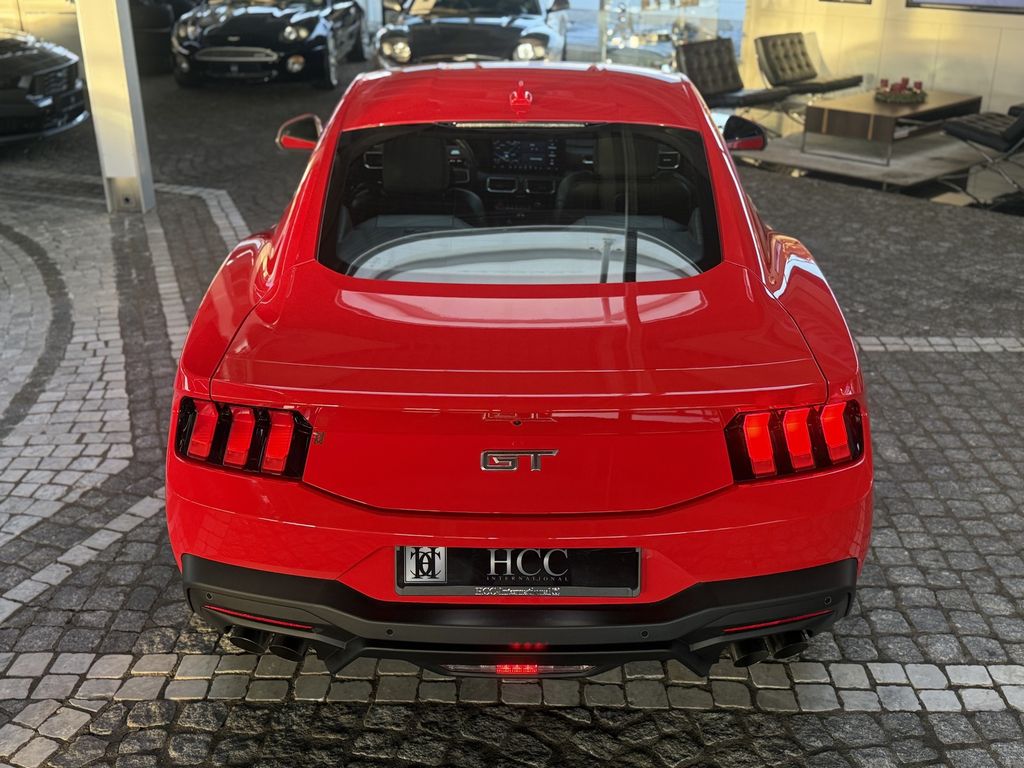 Ford Mustang 2025