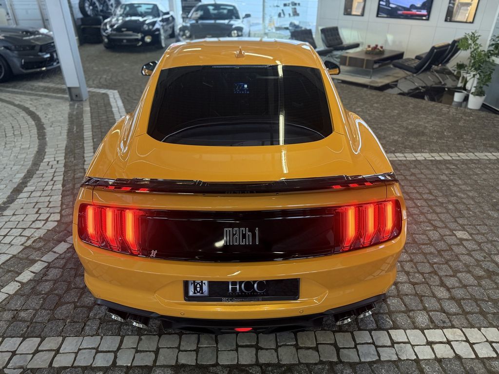 Ford Mustang 2025