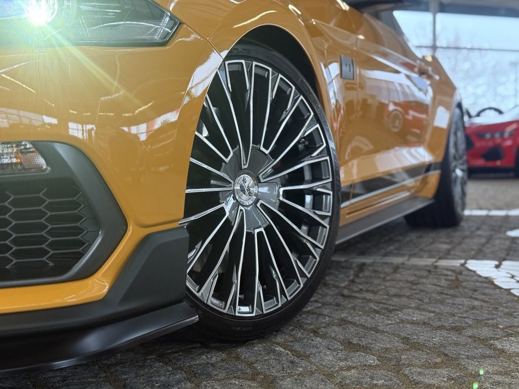 Ford Mustang 2025