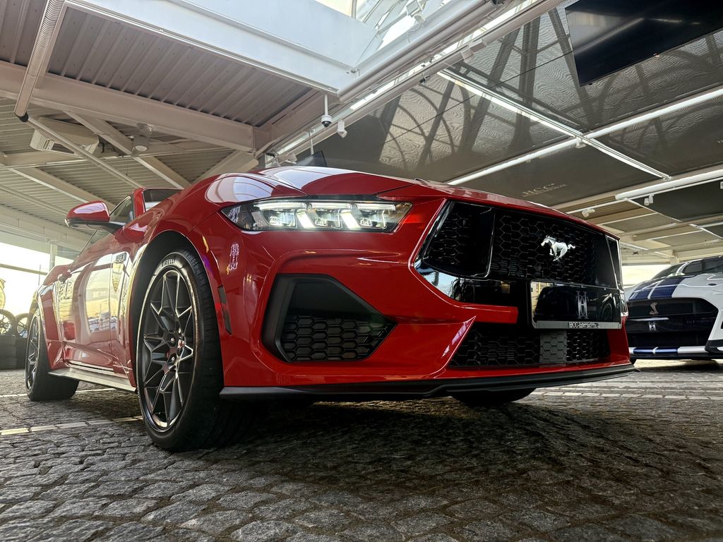 Ford Mustang 2025