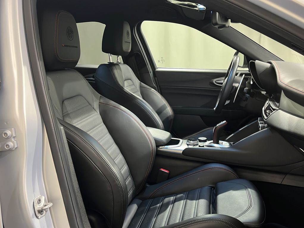 Alfa Romeo Giulia 2023