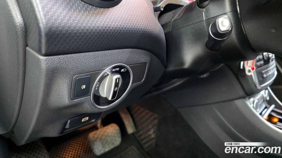 Mercedes-Benz A-Class 2014