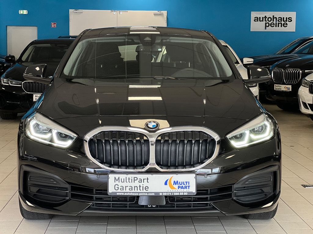 BMW 118 2022