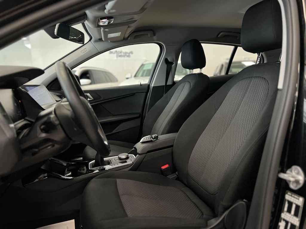 BMW 118 2022