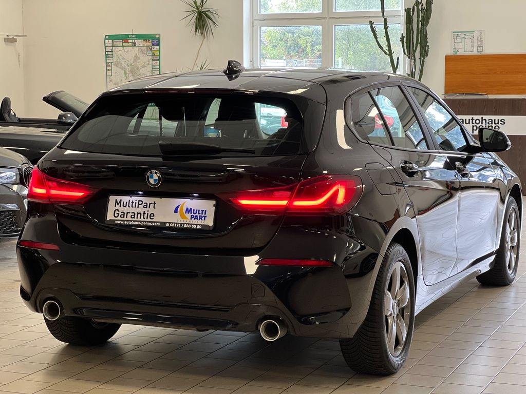 BMW 118 2022