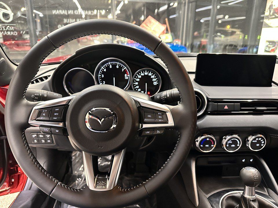 Mazda MX-5 2025