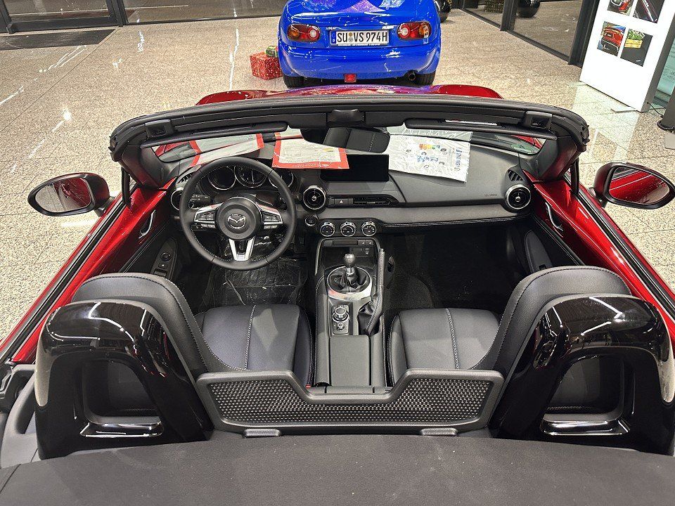 Mazda MX-5 2025