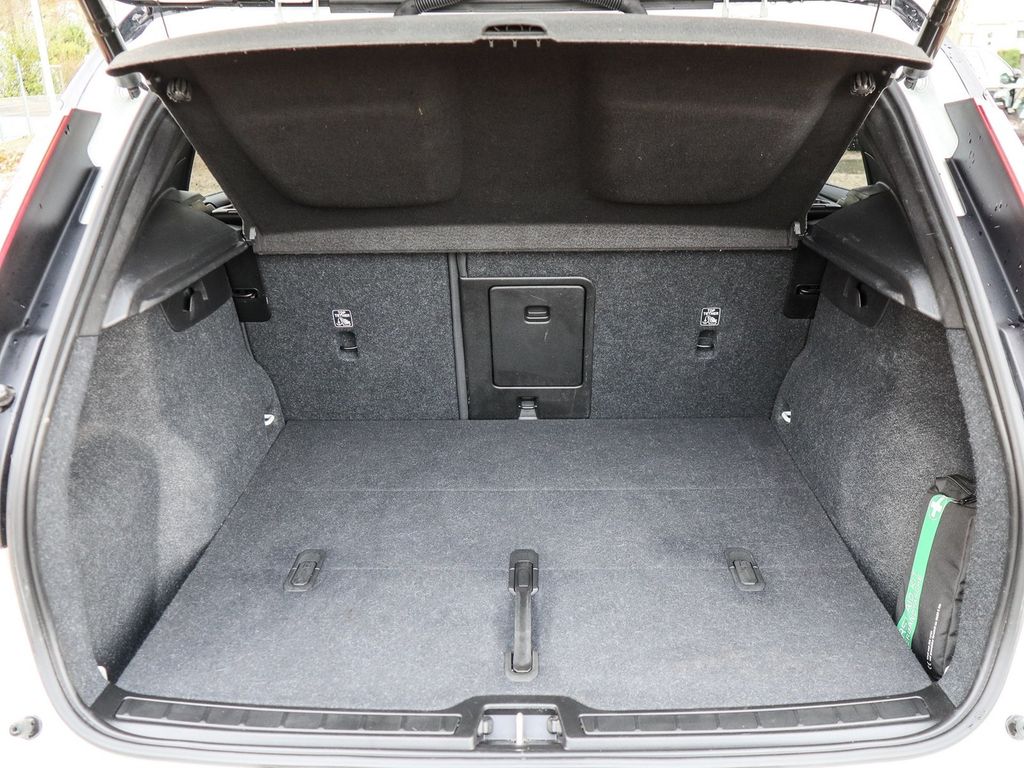 Volvo XC40 2023