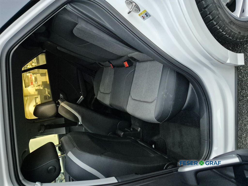 Audi Q2 2024