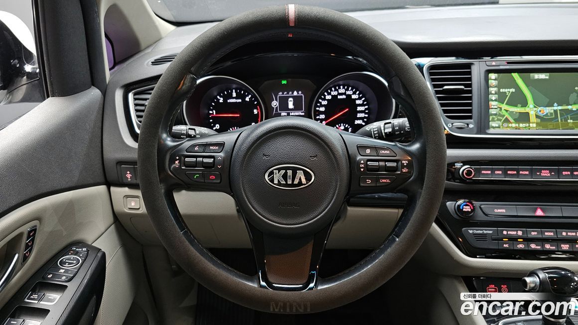 Kia Canival 2015