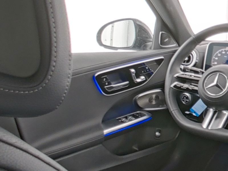 Mercedes-Benz C 200 2024