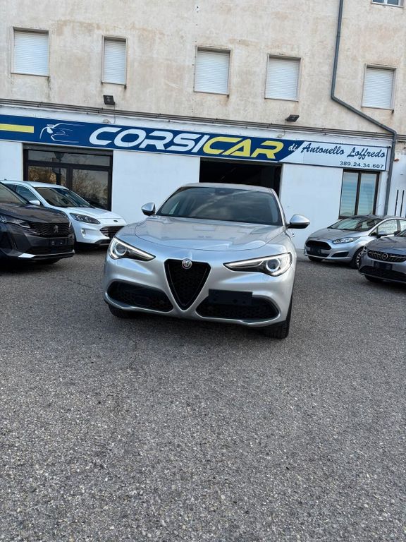 Alfa Romeo Stelvio 2021