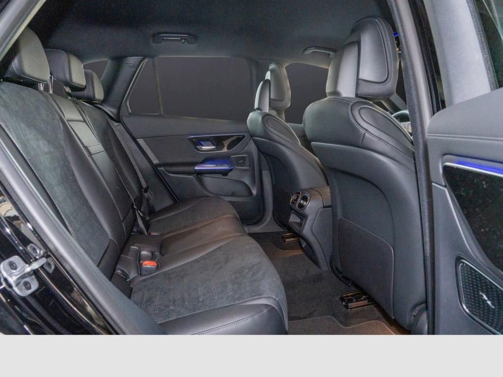 Mercedes-Benz GLC 300 2025