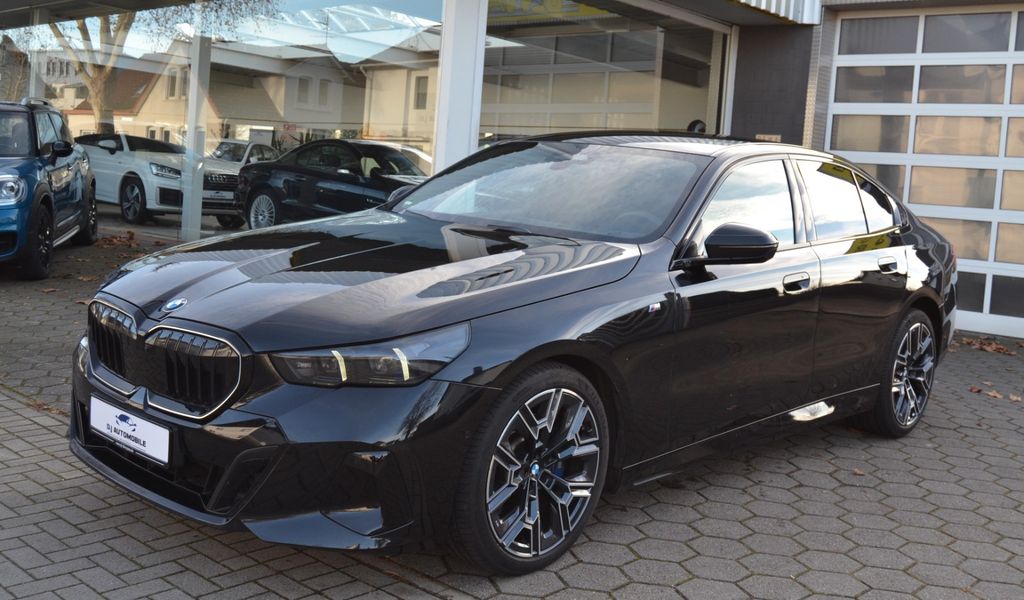 BMW 520 2023