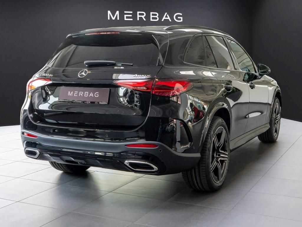 Mercedes-Benz GLC 300 2025