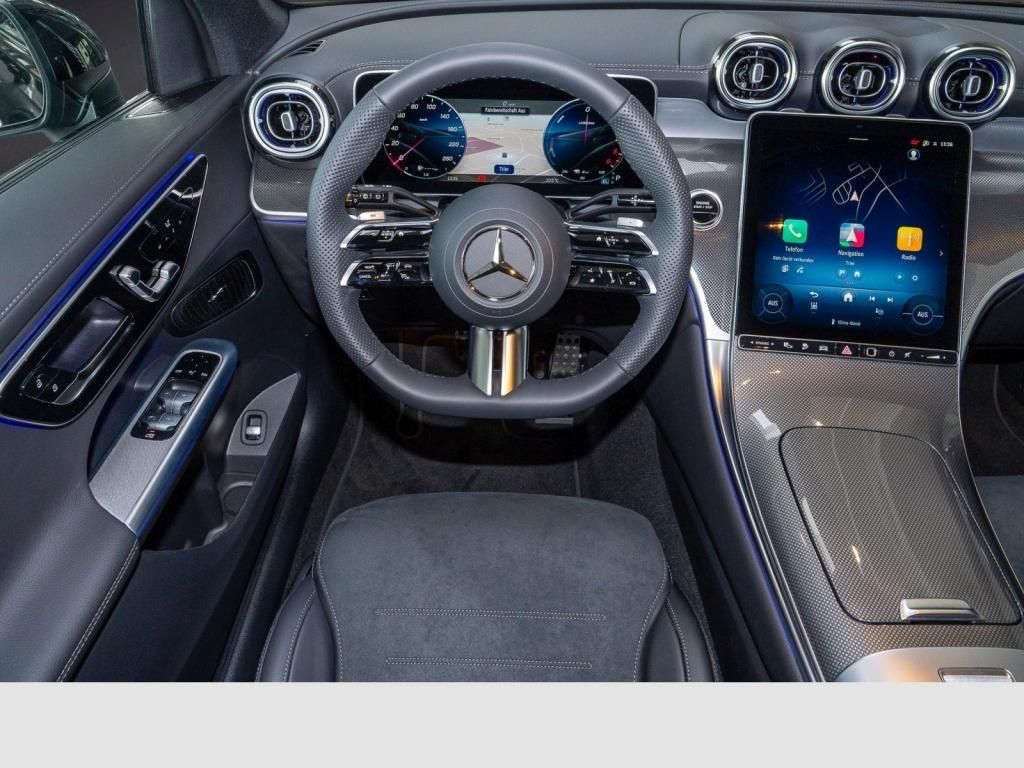 Mercedes-Benz GLC 300 2025