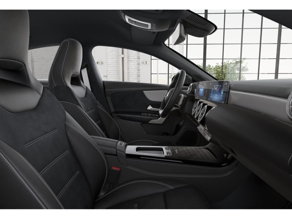 Mercedes-Benz CLA 220 2025