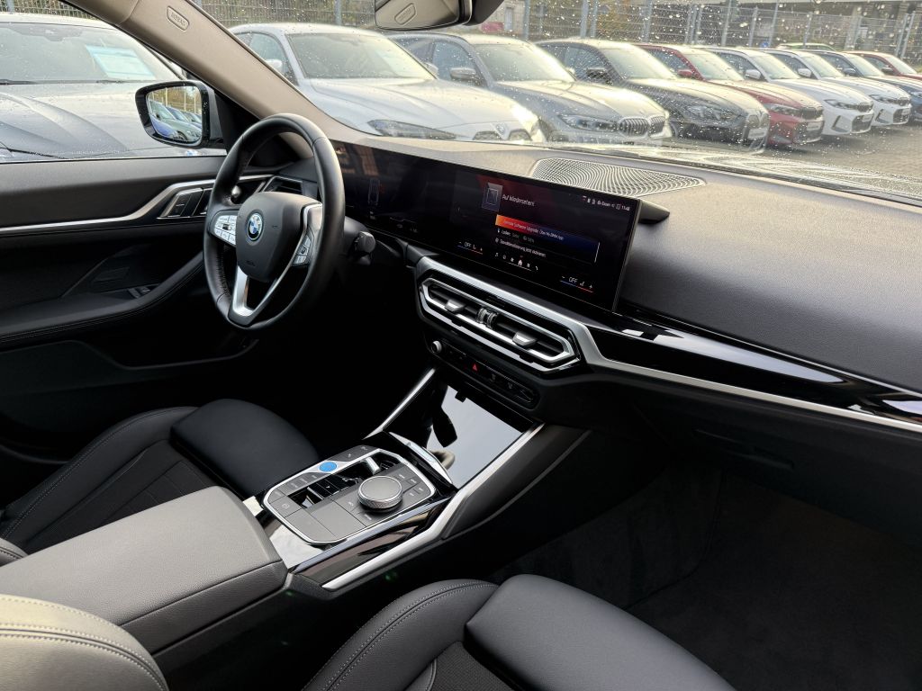 BMW i4 2023