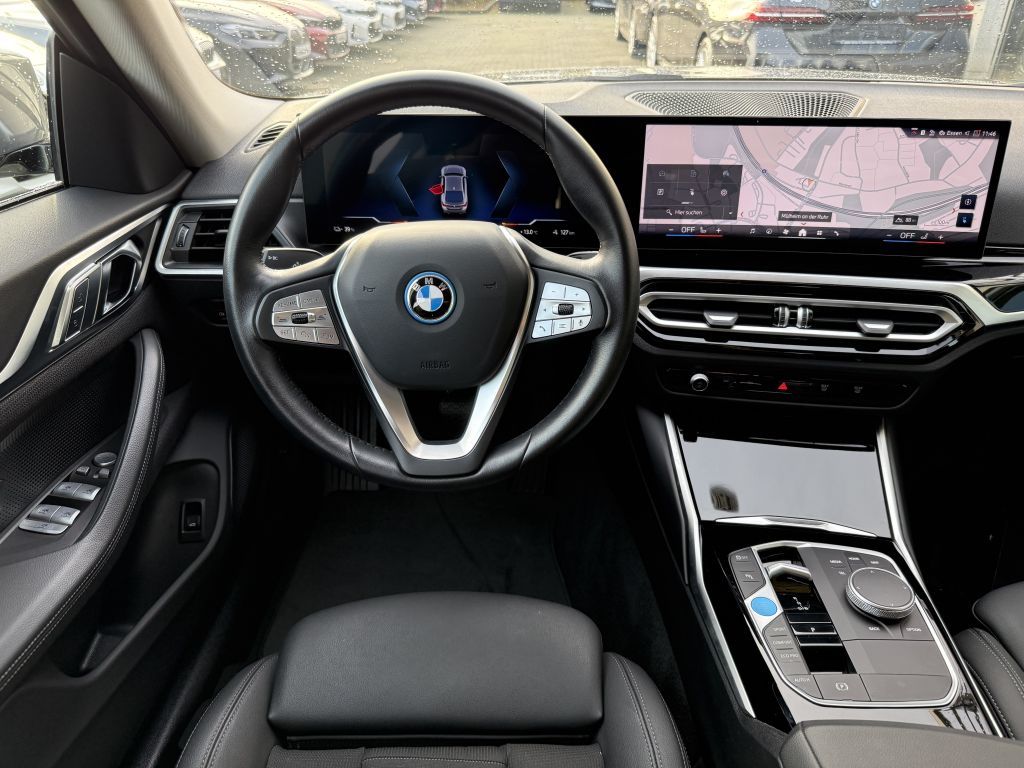 BMW i4 2023