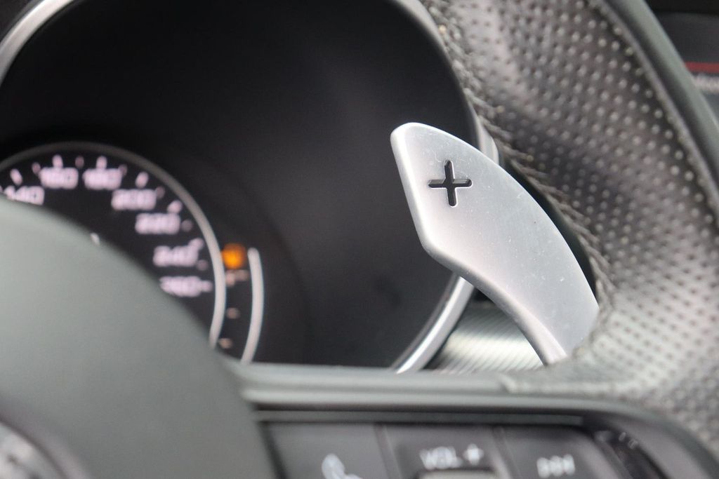 Alfa Romeo Stelvio 2021