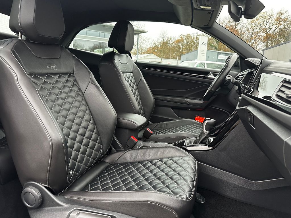 Volkswagen T-Roc 2023