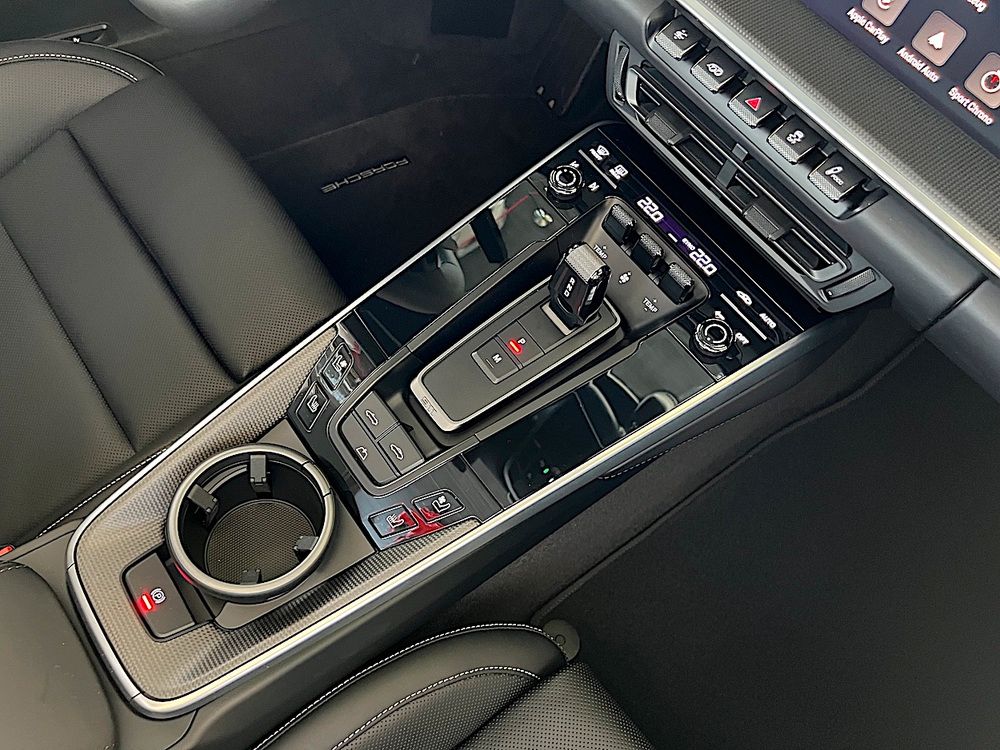 Porsche 992 2023