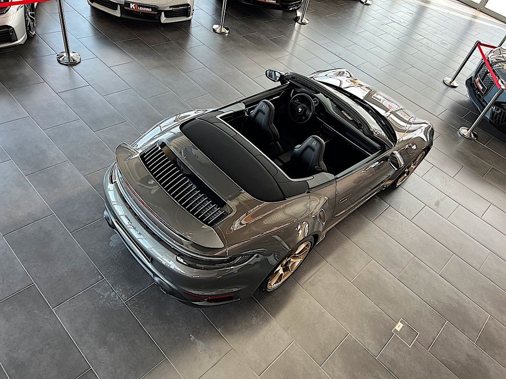 Porsche 992 2023