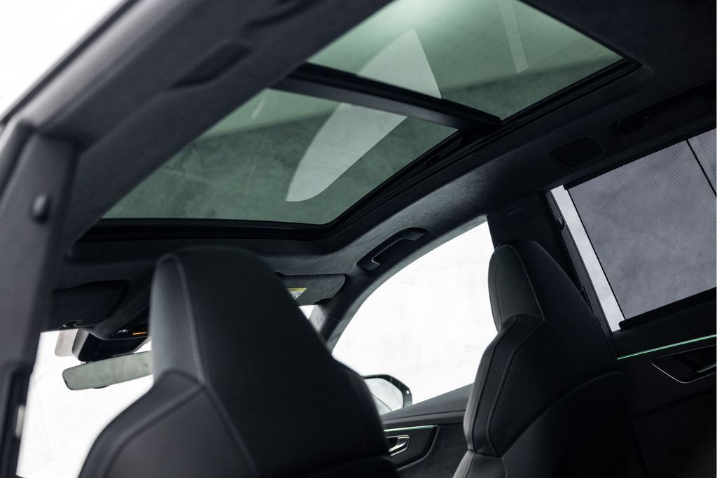 Audi RSQ8 2025