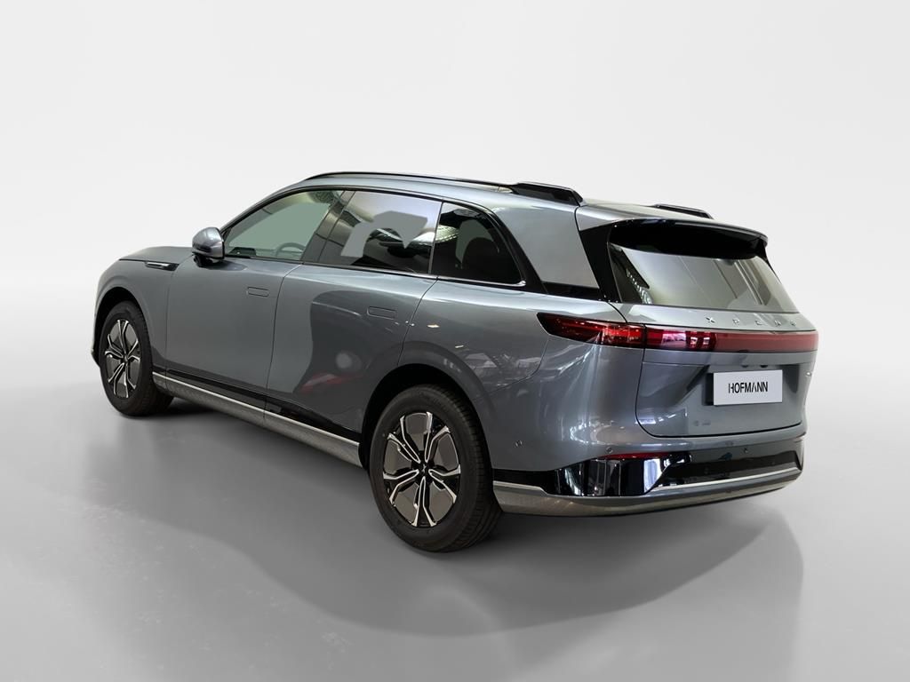 XPENG G9