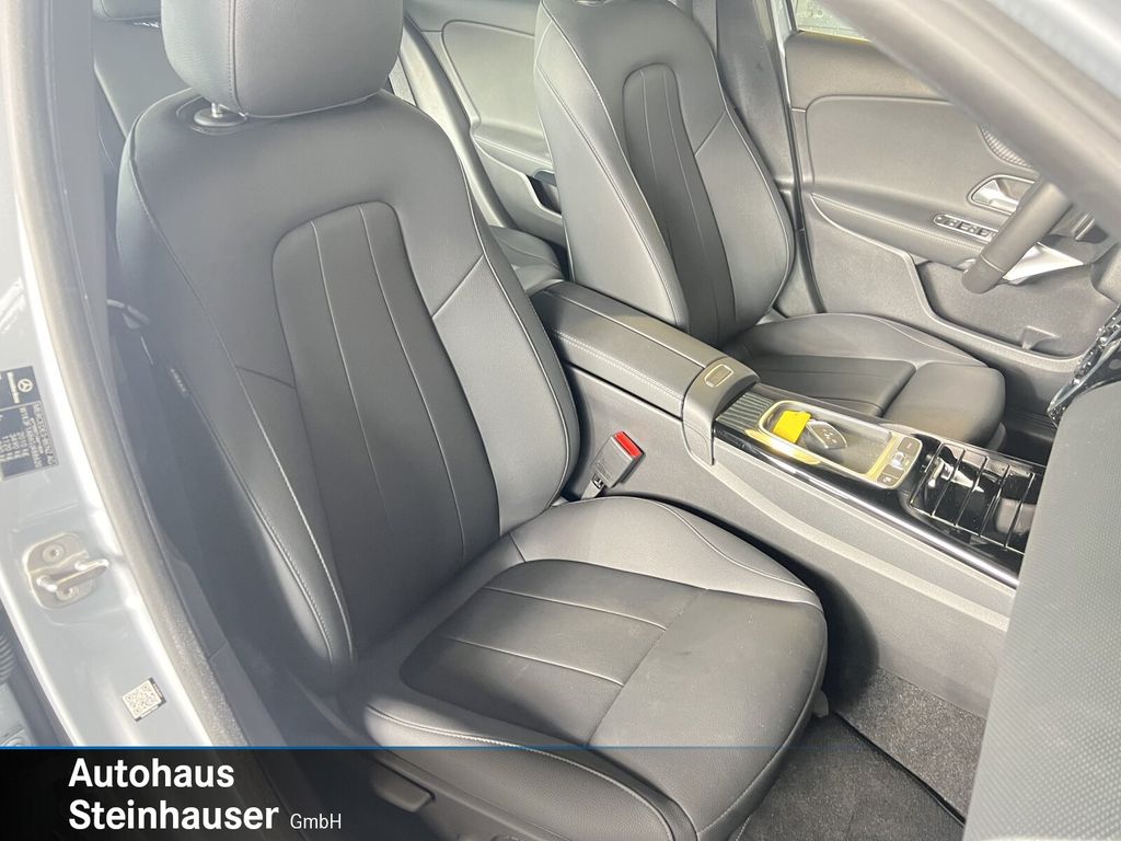 Mercedes-Benz A 180 2024