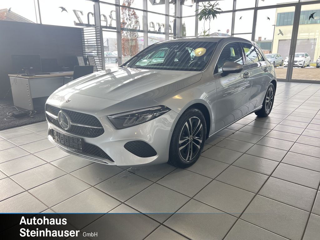 Mercedes-Benz A 180 2024